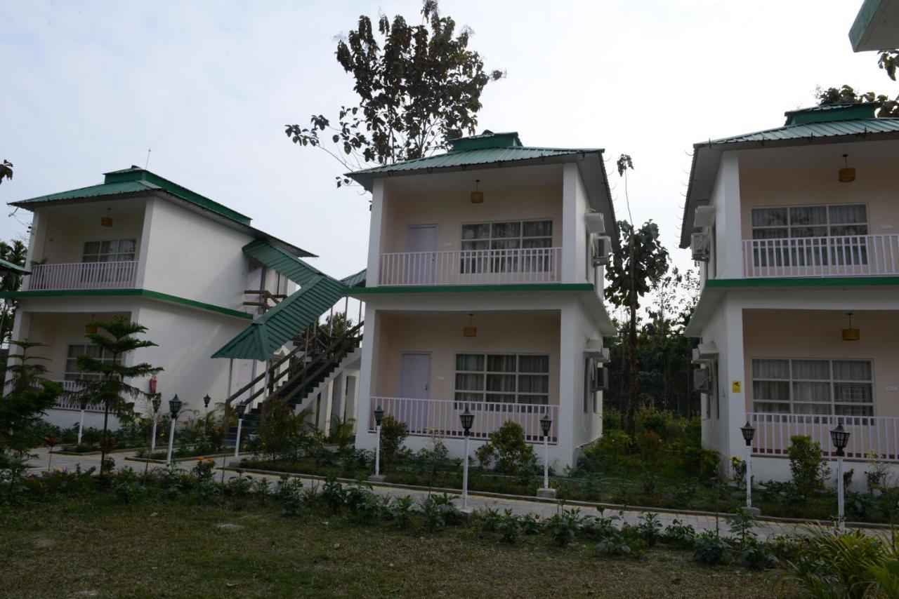 Jaldapara Forest Tourist Lodge Jftl Madari Hat Extérieur photo